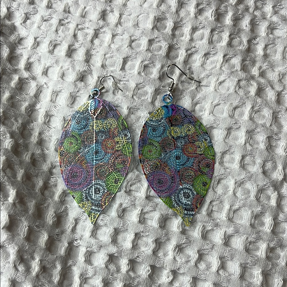 Colorful Leaf Pattern Earrings